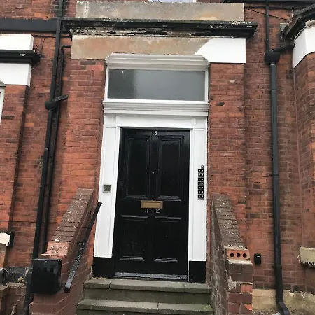 Tiffany'S Apartment Manchester Exterior photo